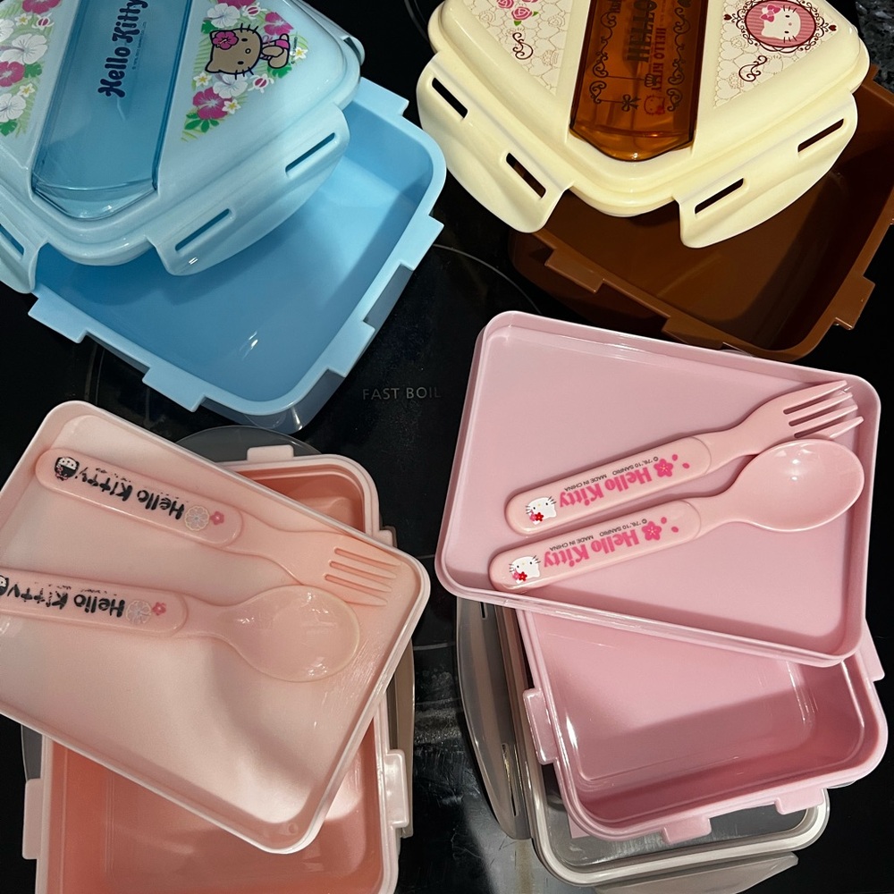 Hello Kitty🎀Lunch Container Lot - Picture 2 of 8